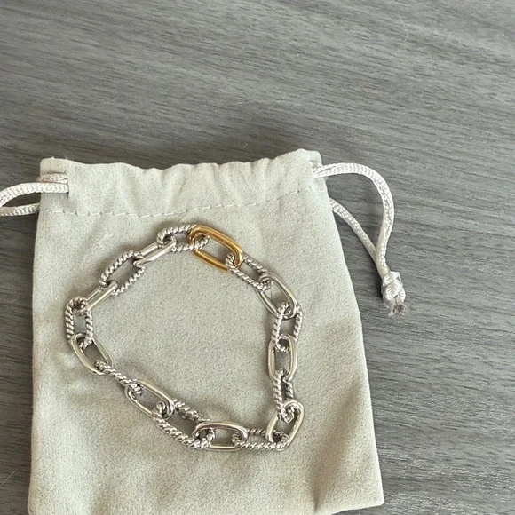 Elegant Silver and Gold Tone Chain Bracelet - Picture 4 of 10